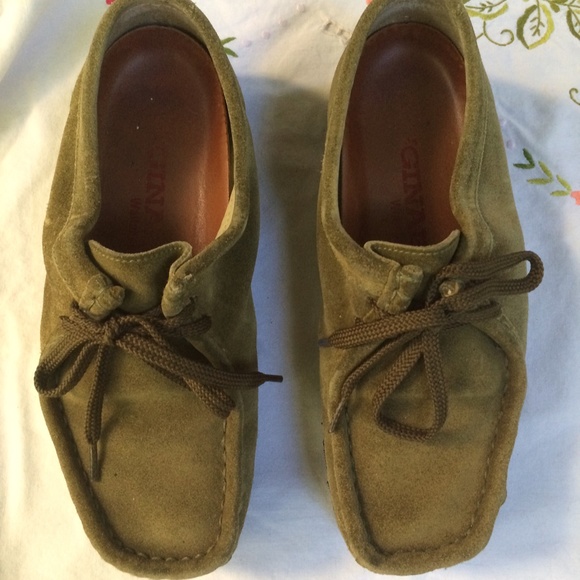 Clarks Swamp Green Low Cut Wallabees Crepe Sole 78102 Shoes Womens 8 EUC Desert - Picture 1 of 11